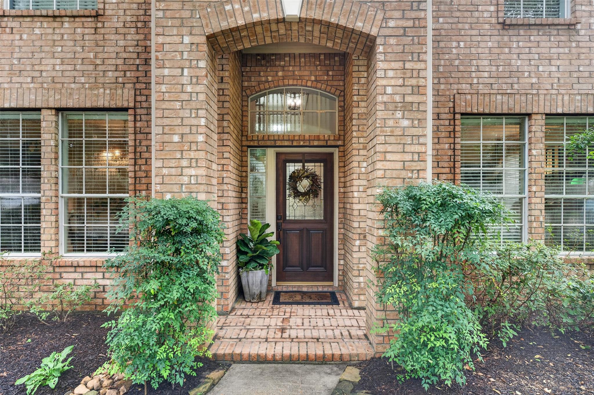 30 Murmuring Creek Pl, The Woodlands, TX 77385 photo