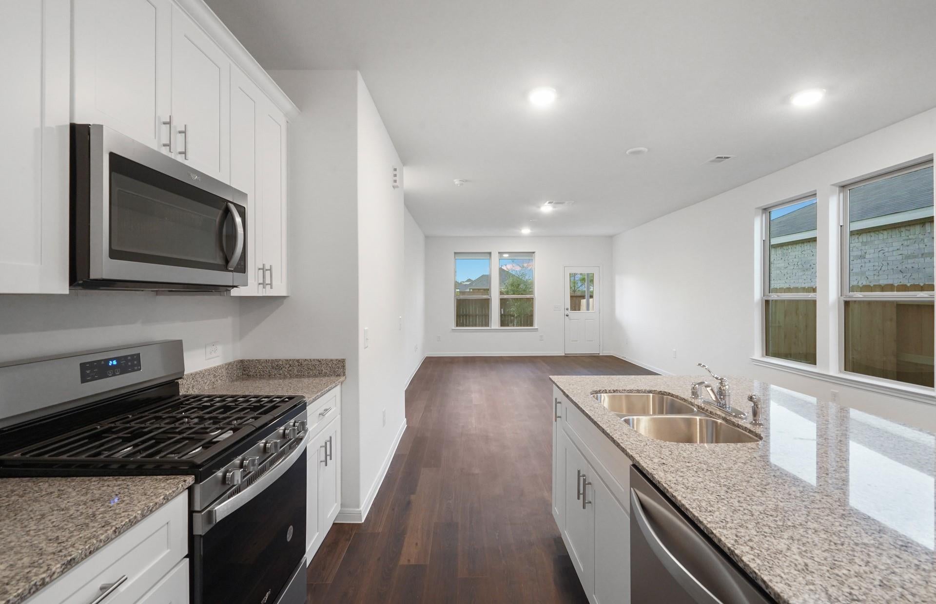 207 Olympic Harbor Dr, Crosby, TX 77532 photo