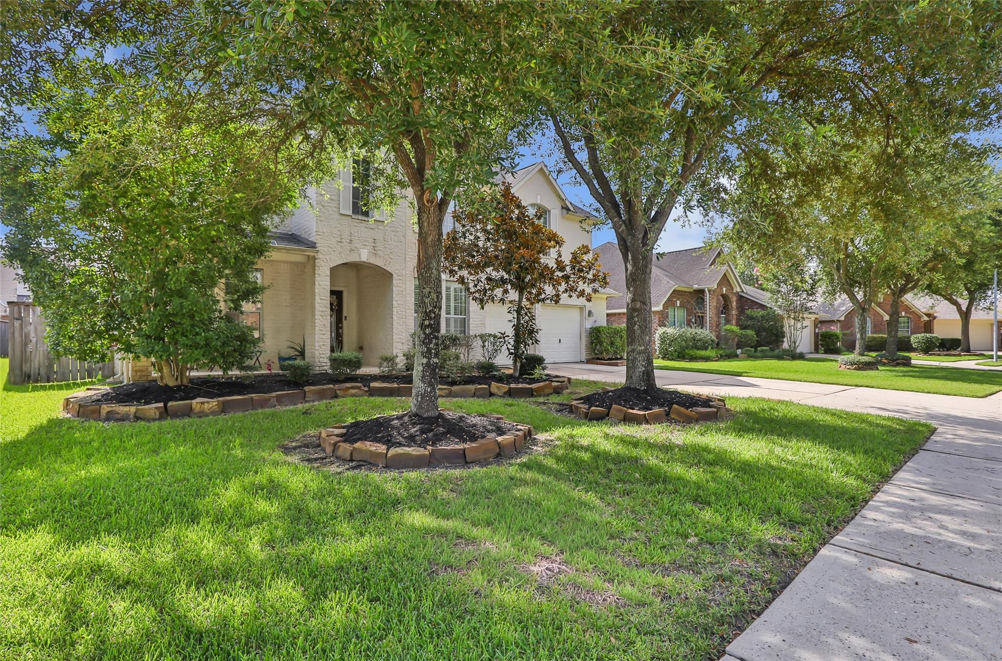 14710 Jordanbranch Ln, Humble, TX 77396