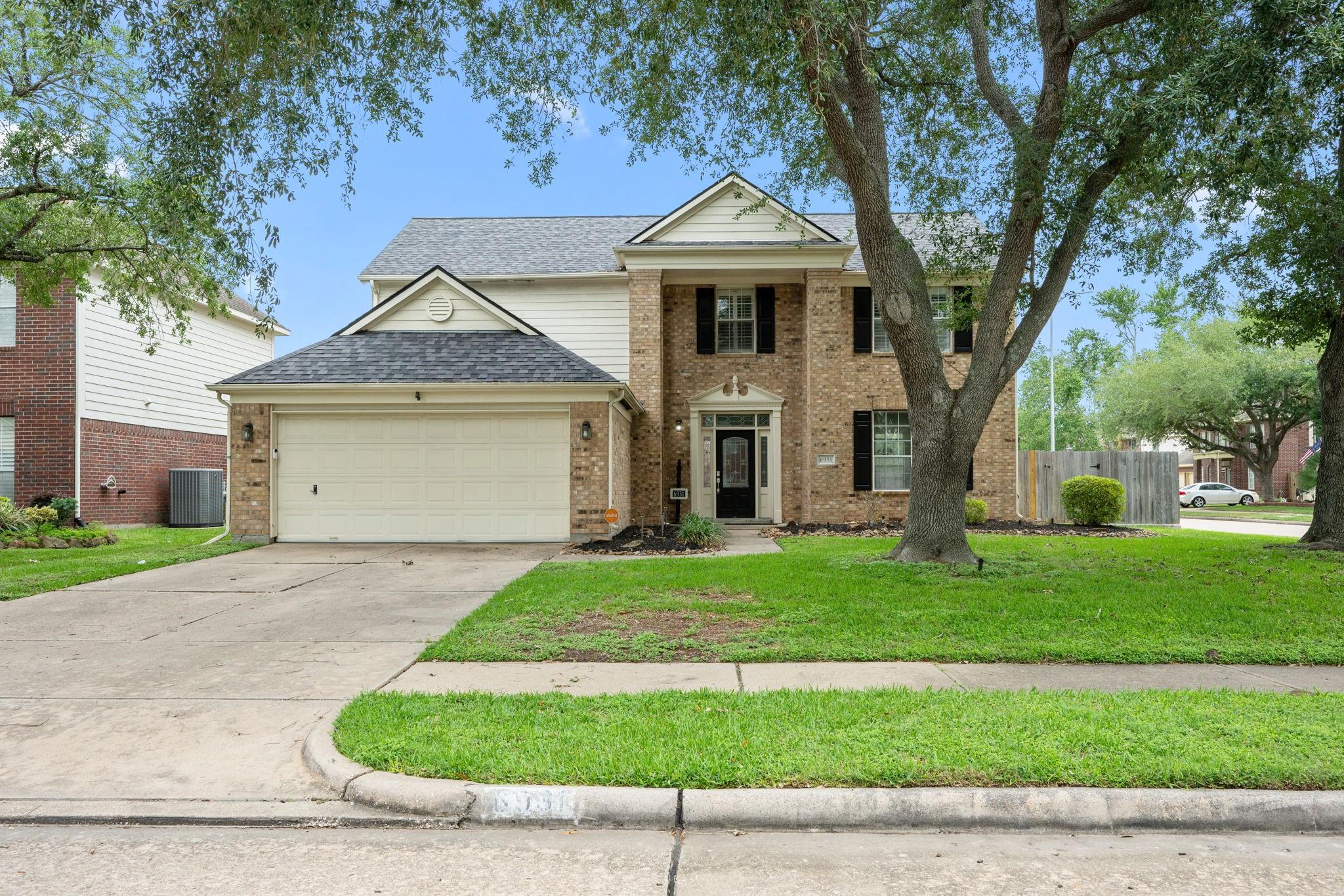 6931 Royal Knoll Ct, Pasadena, TX 77505
