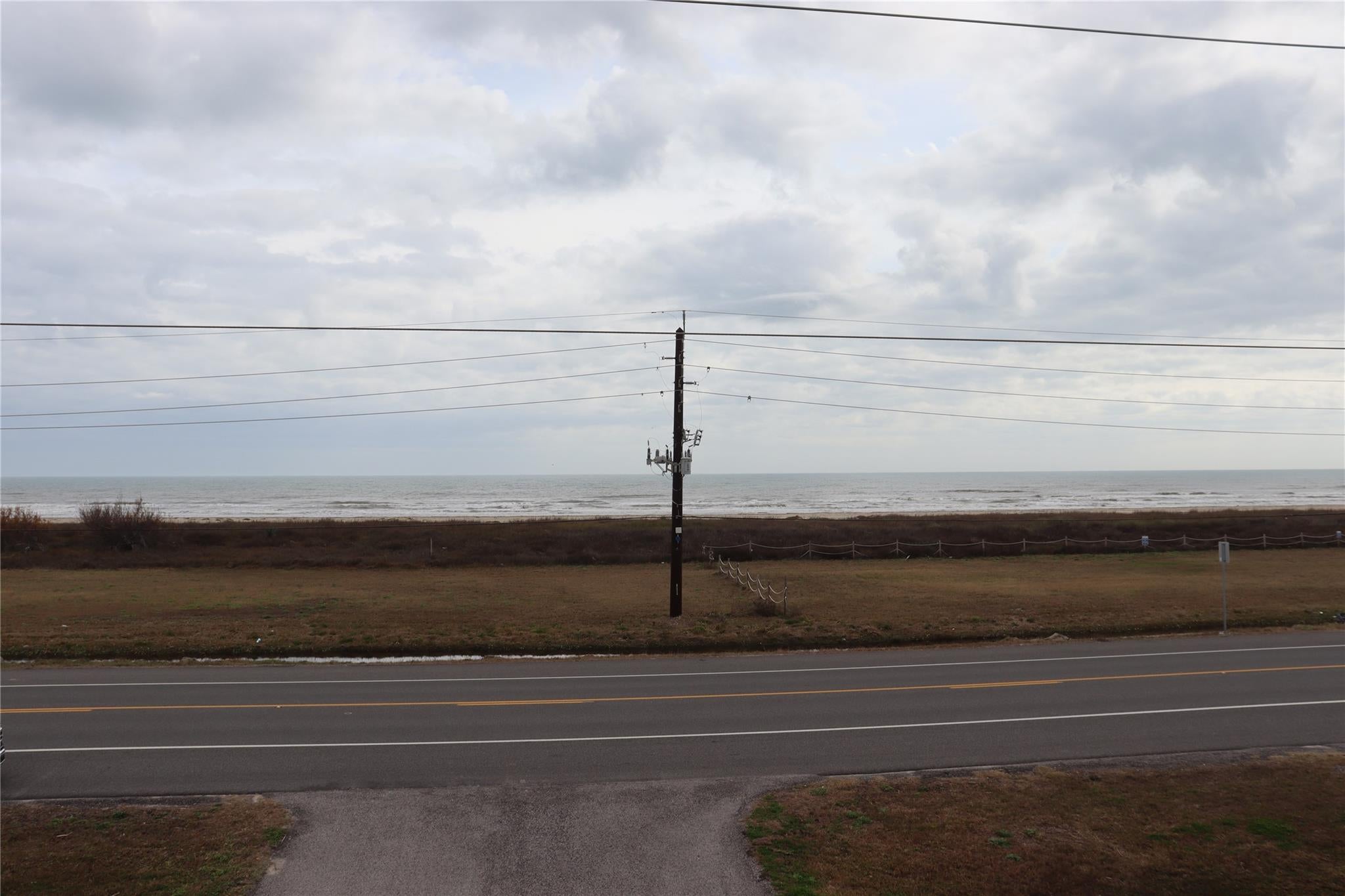 21726 San Luis Pass Rd, Galveston, TX 77554 photo