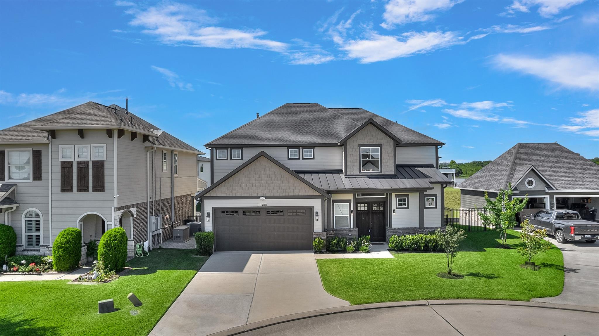 10700 Lake Mist Ln, Willis, TX 77318