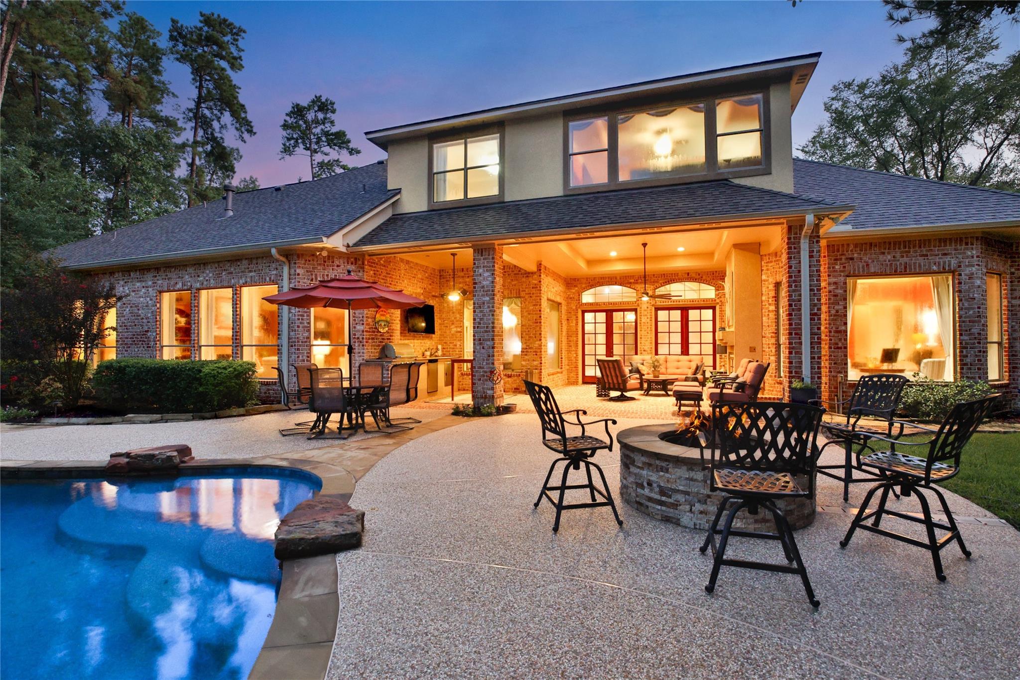70 W Ambassador Bnd, The Woodlands, TX 77382 photo