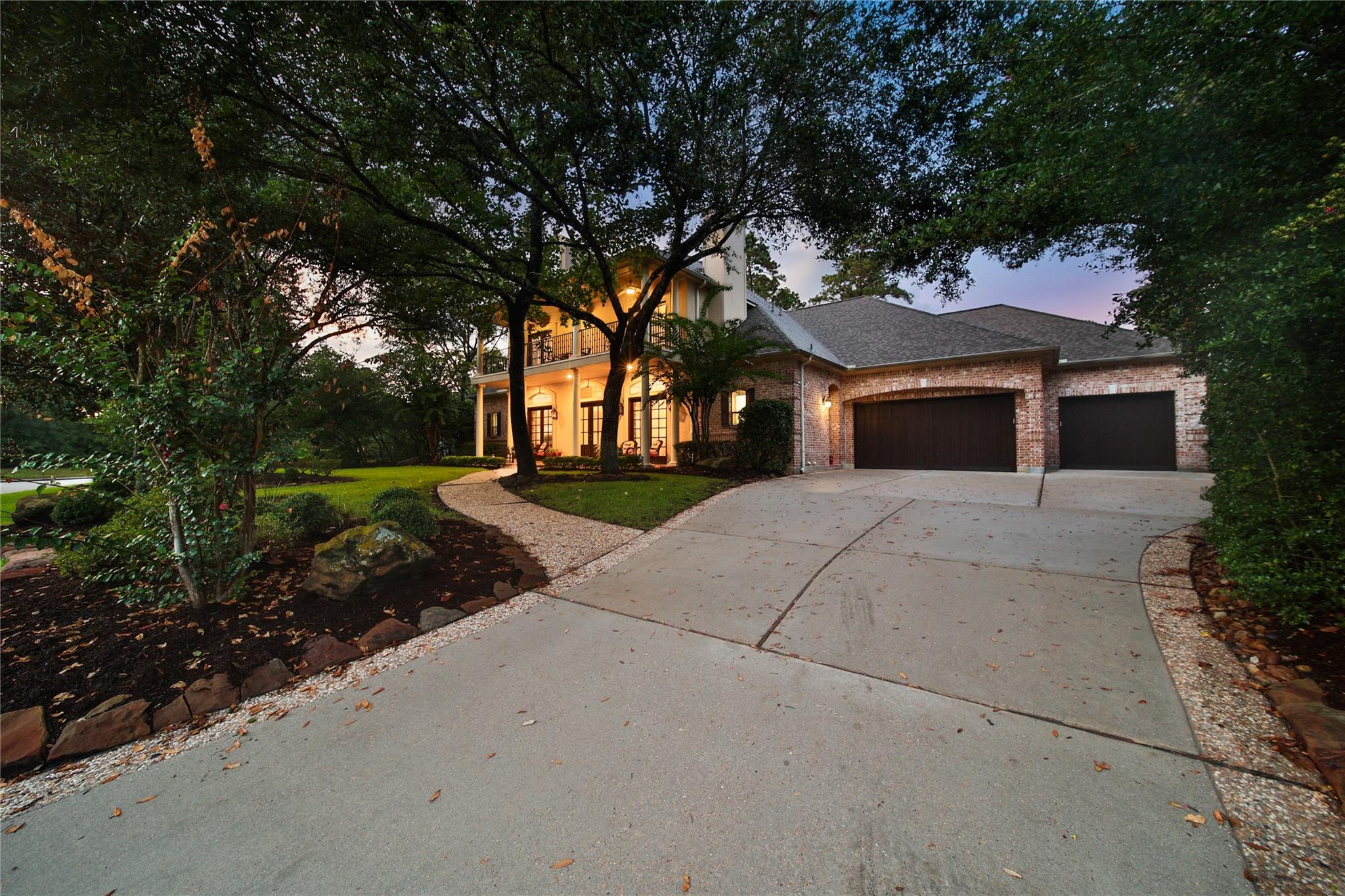 70 W Ambassador Bnd, The Woodlands, TX 77382 photo