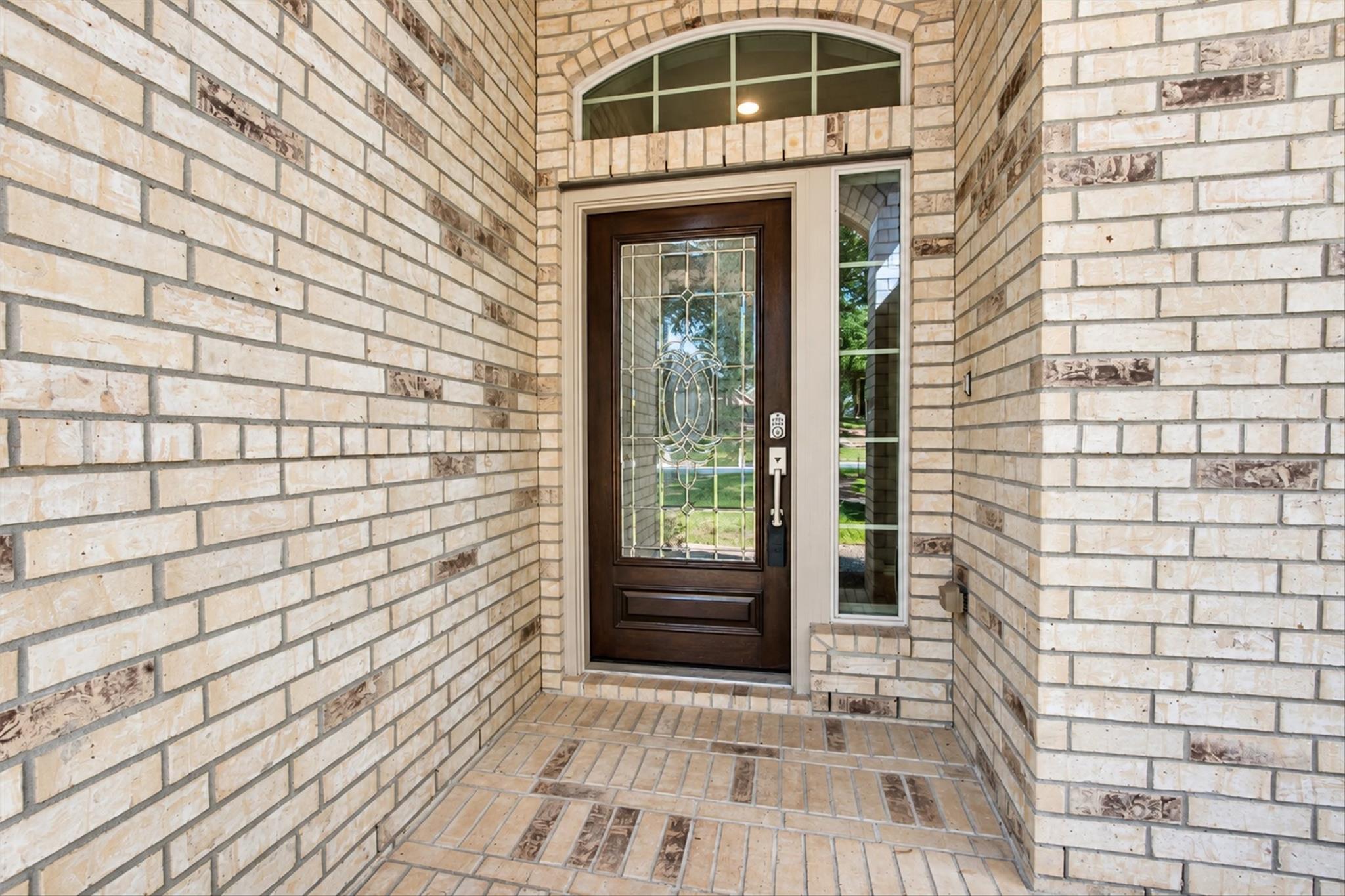 42 Black Swan Ct, Magnolia, TX 77354 photo
