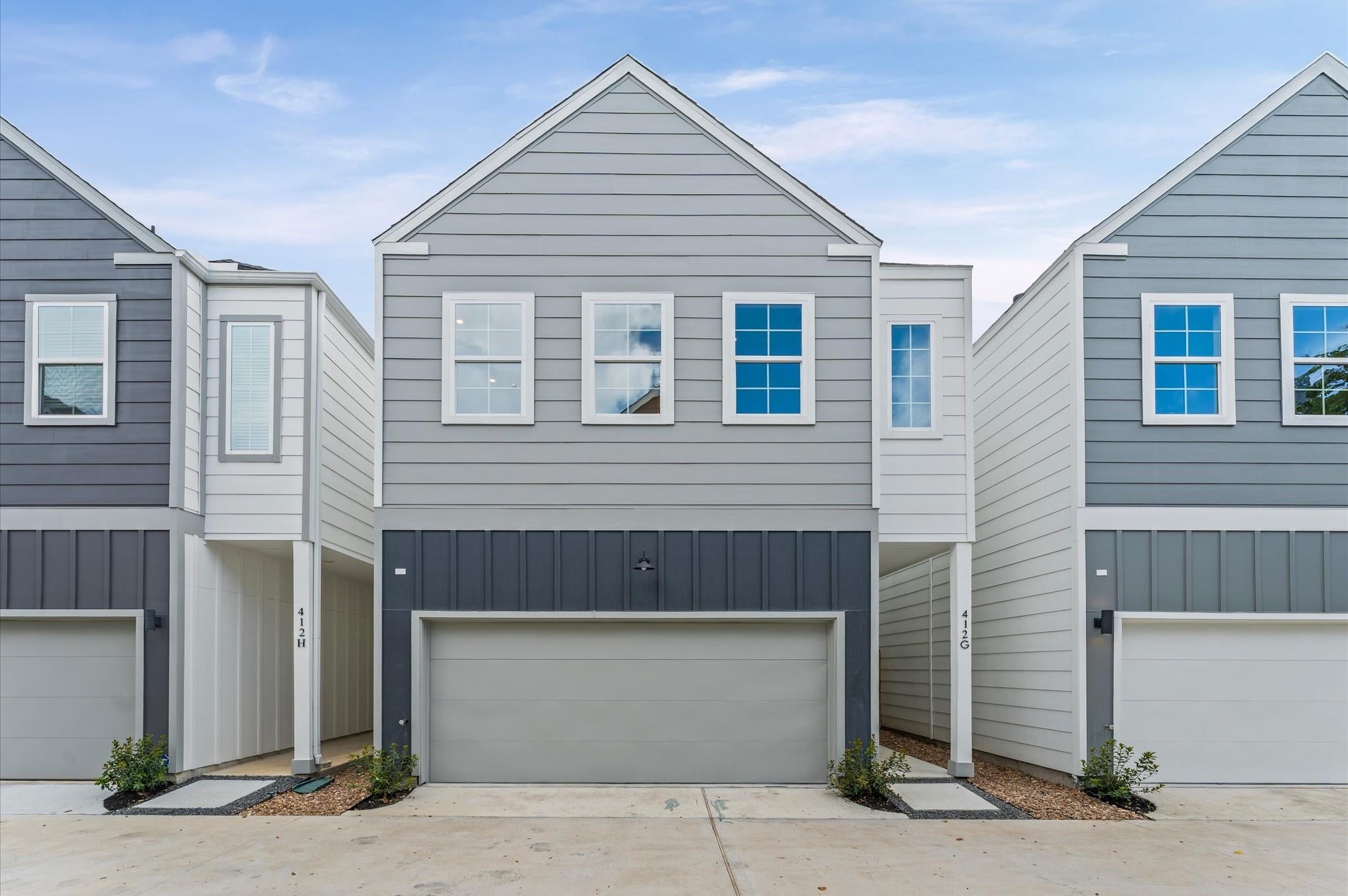 412 Neyland St #G, Houston, TX 77022 photo