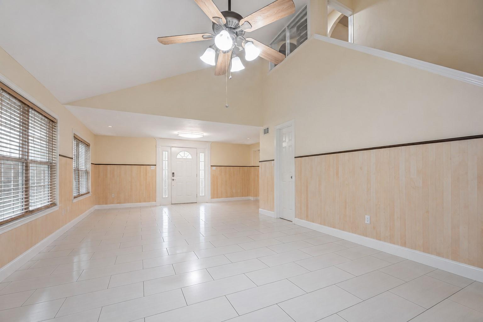 7618 De Glen Ln, Houston, TX 77072 photo