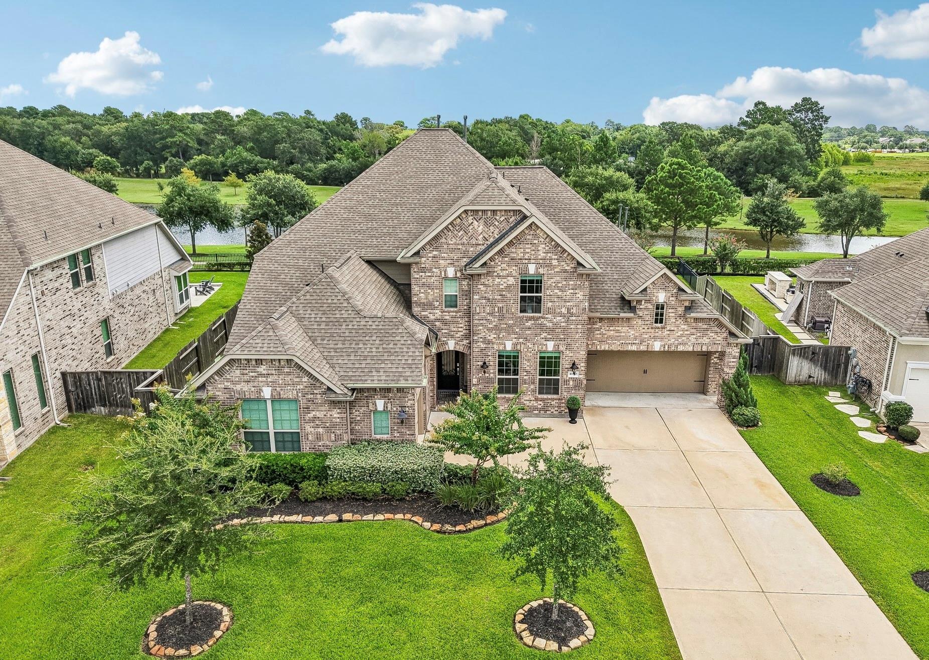16810 Harbor Falls Dr, Cypress, TX 77433