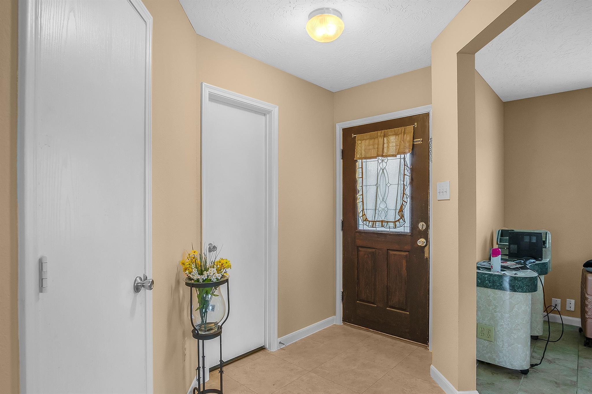 12015 Audubon Hill Ct, Houston, TX 77038 photo
