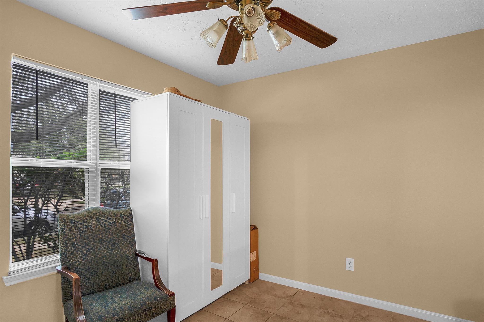 12015 Audubon Hill Ct, Houston, TX 77038 photo
