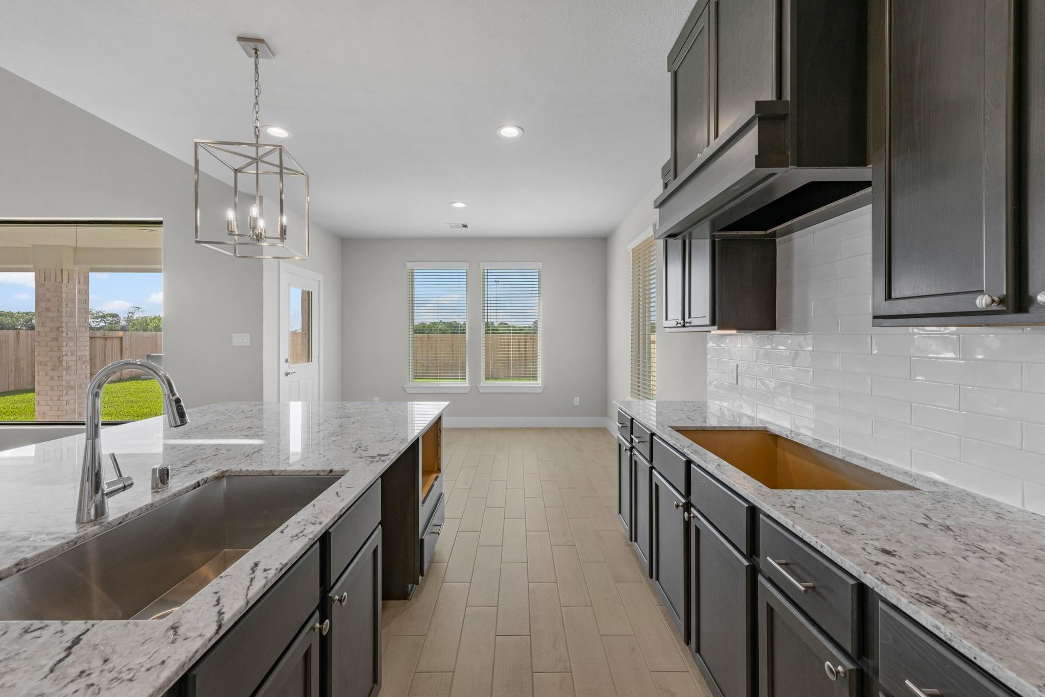4523 Breezewood Dr, Rosenberg, TX 77471 photo