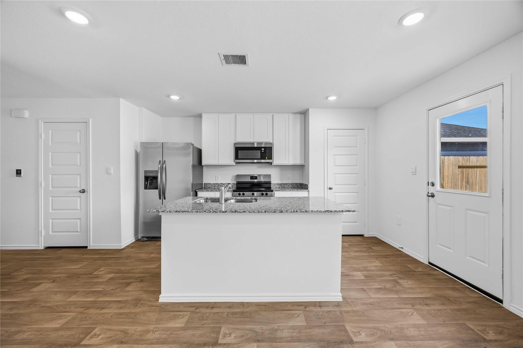4806 Peanut Butter And Jelly Dr, Houston, TX 77048 photo