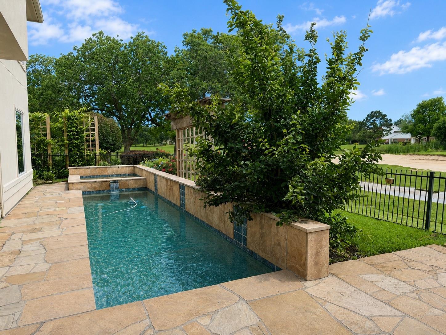 2406 Masters Dr, League City, TX 77573 photo