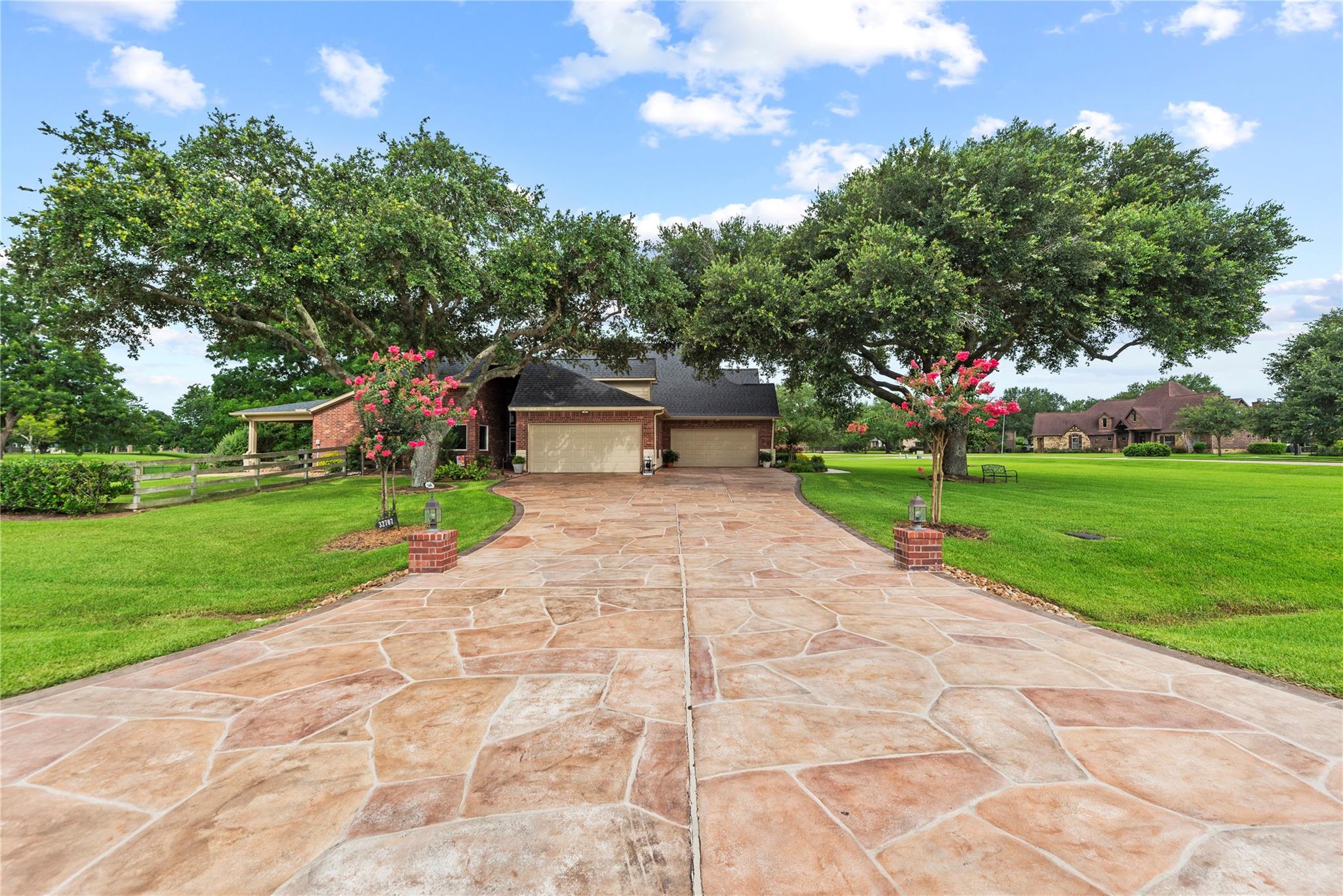 32707 Westminster Dr, Fulshear, TX 77441 photo