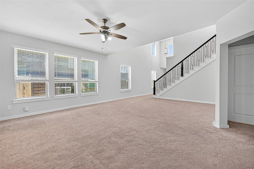5018 Chestnut Orchard Dr, Houston, TX 77066 photo