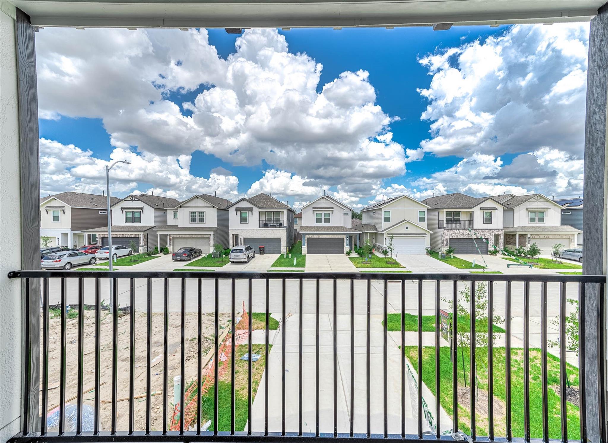 14954 Eagle Feather Dr, Houston, TX 77090 photo