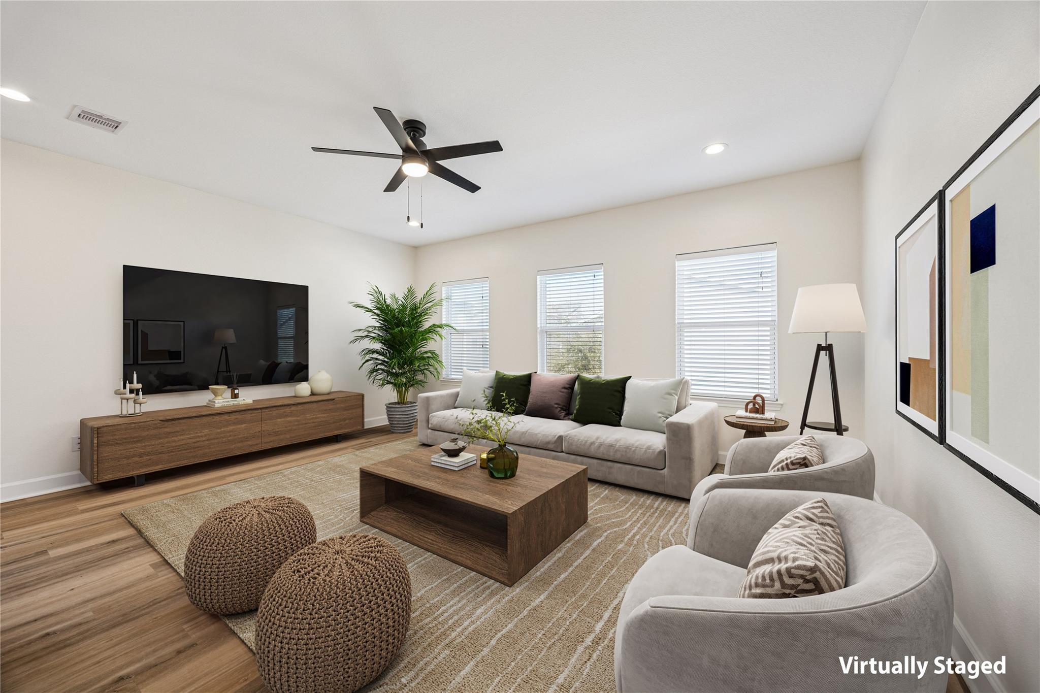 5402 Jonathan Ln, Houston, TX 77011 photo