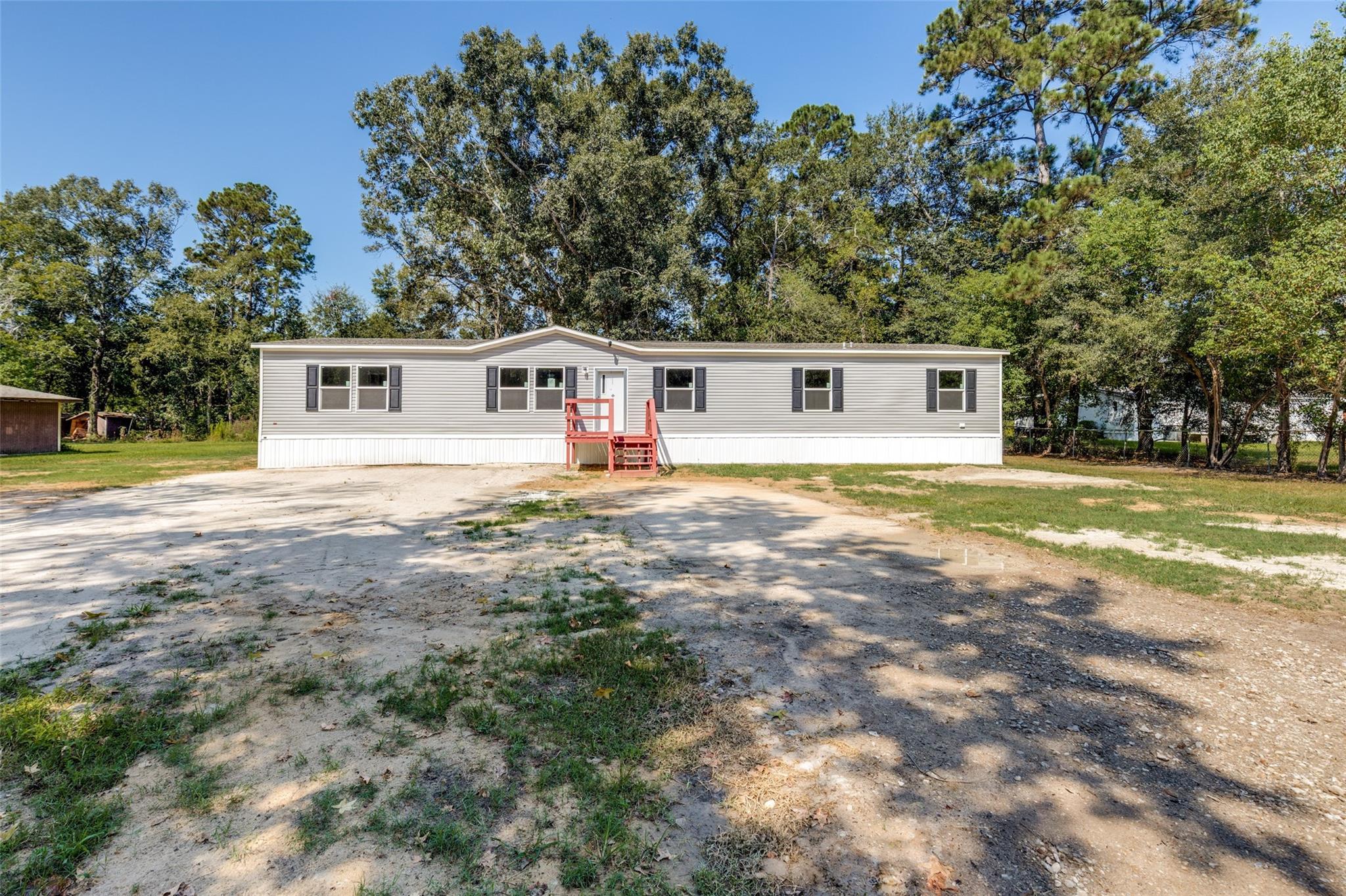 20006 Red Oaks, New Caney, TX 77357 photo
