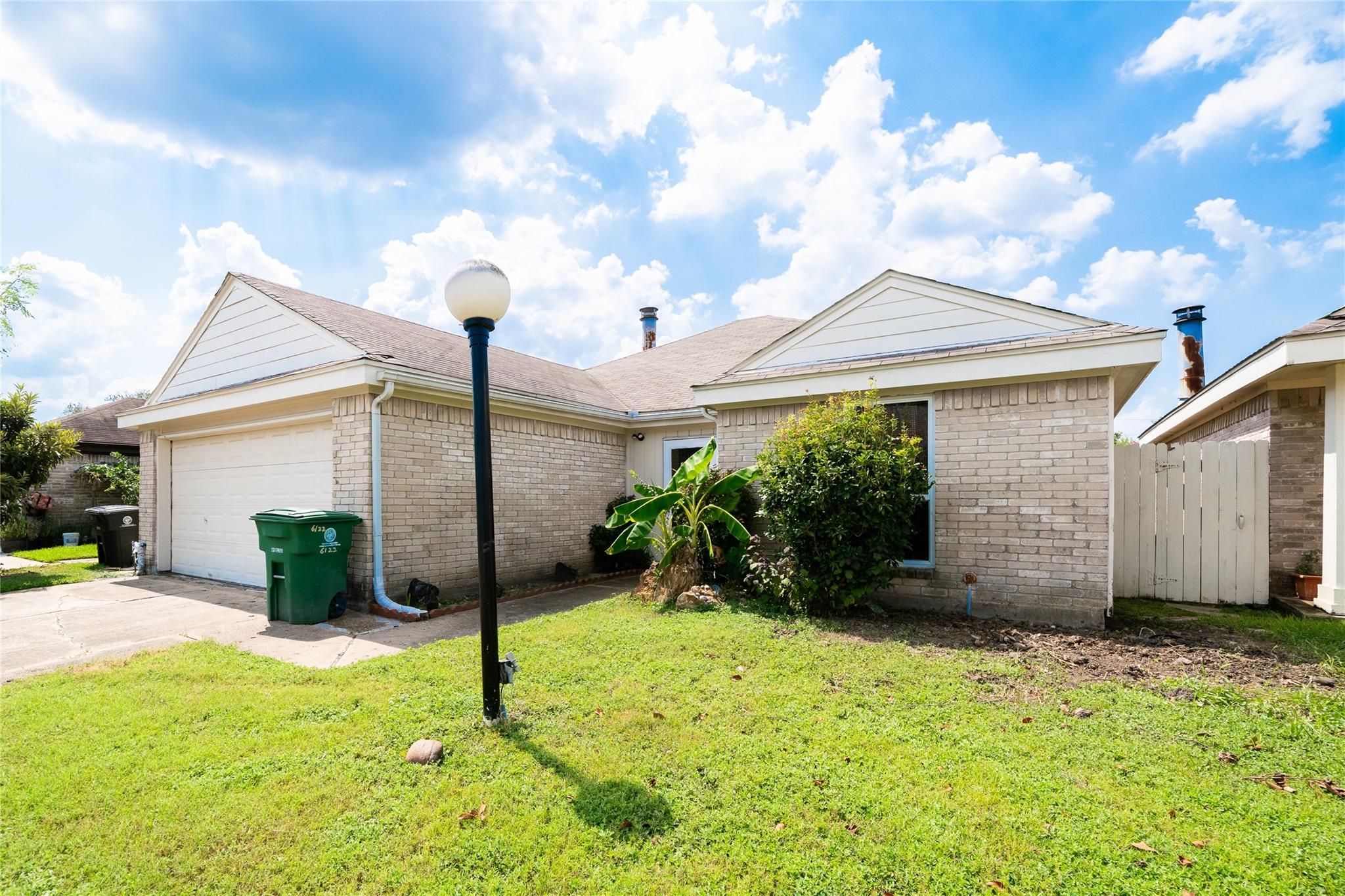 6122 Havendale Dr, Houston, TX 77072