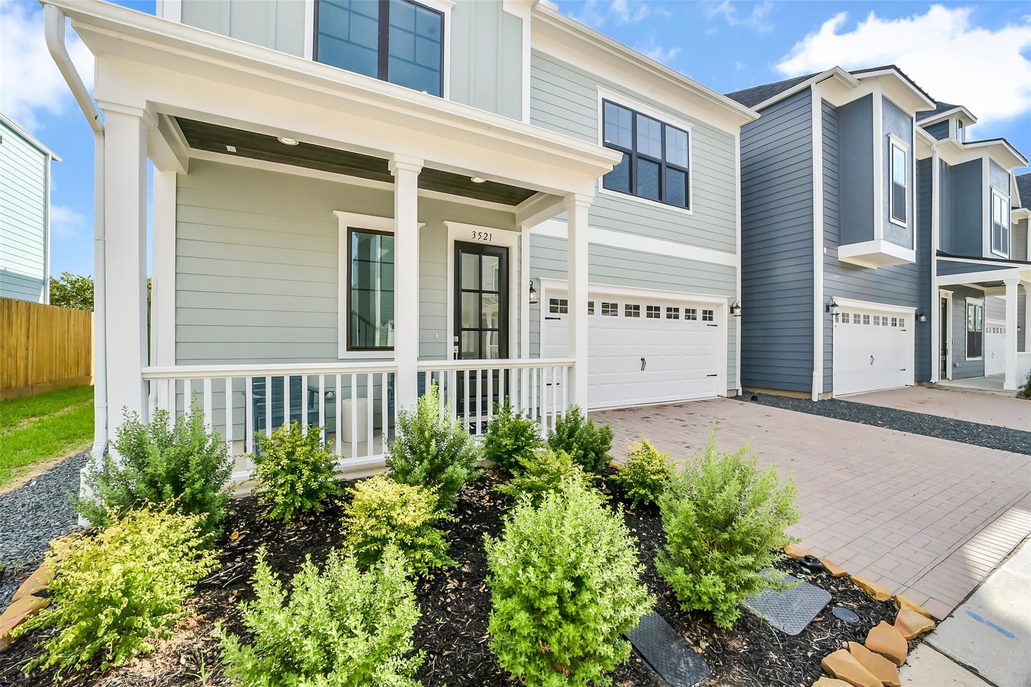 3521 Harvest Dance Dr, Houston, TX 77008 photo