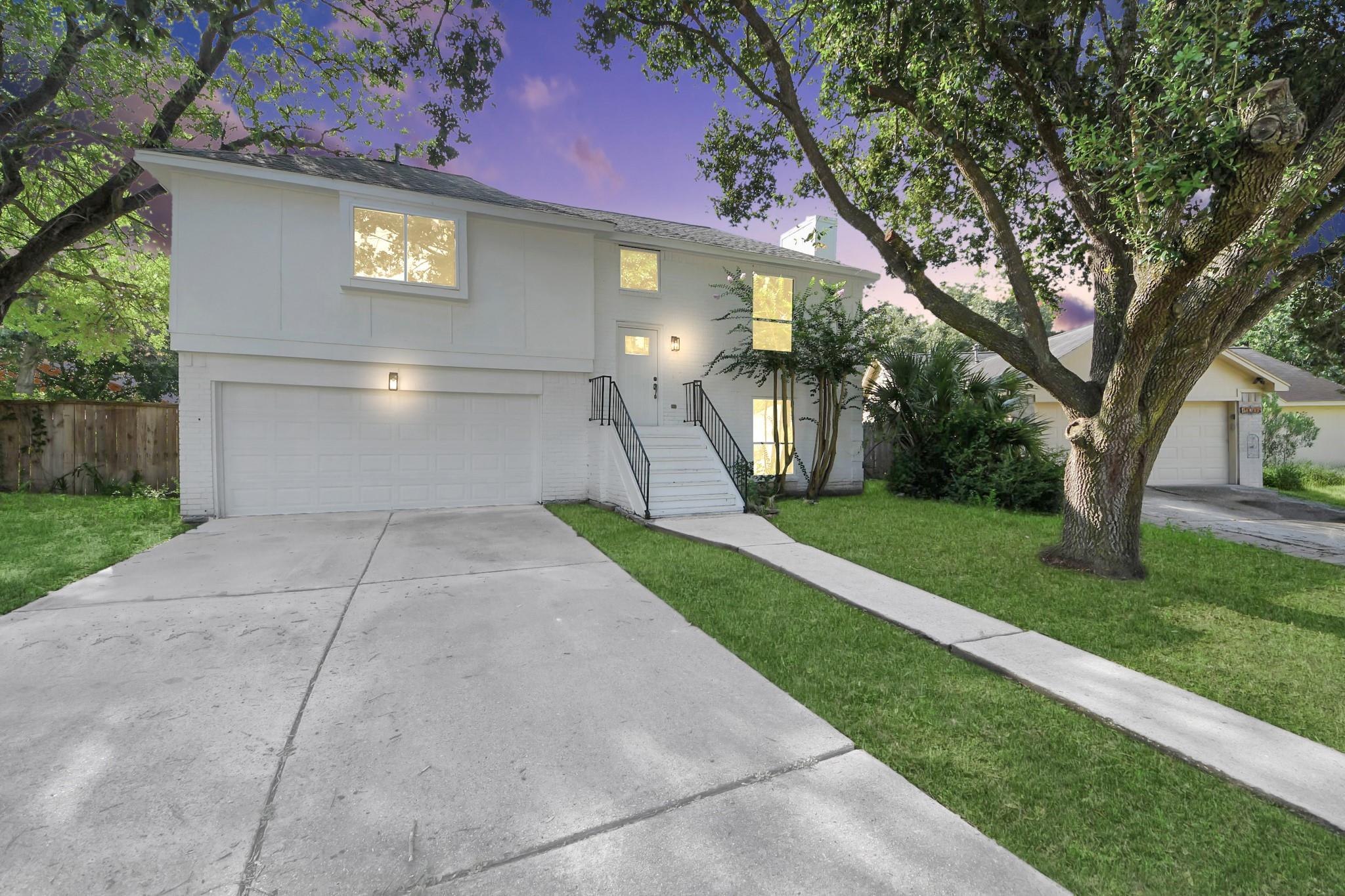 19306 Gladewater Ct, Tomball, TX 77375