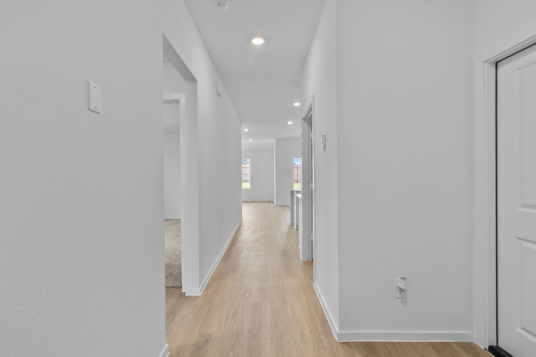 525 Wax Myrtle Way, Hockley, TX 77447 photo