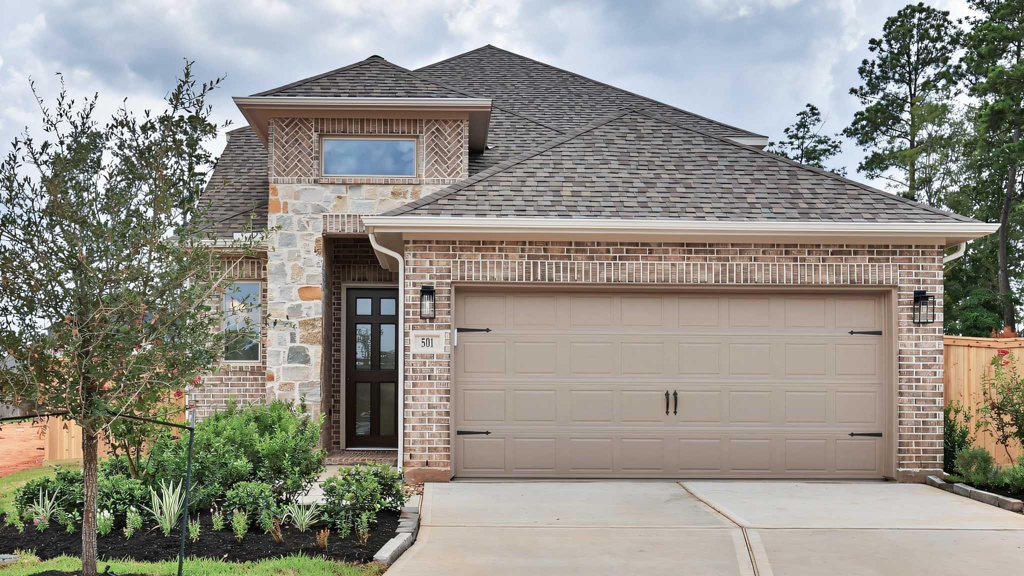501 Abcot Ranger Ct, Willis, TX 77318
