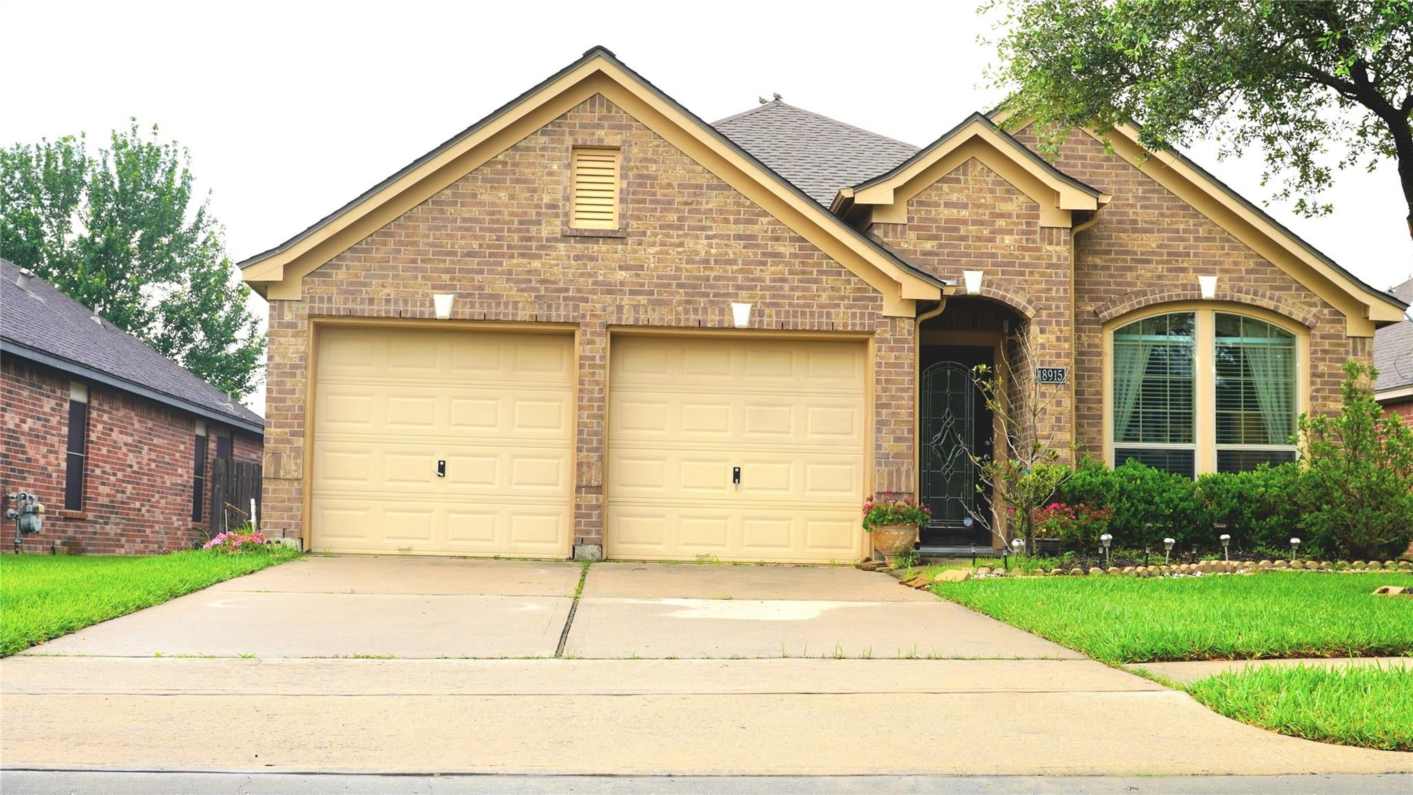18915 Roseworth Ct, Tomball, TX 77377 photo