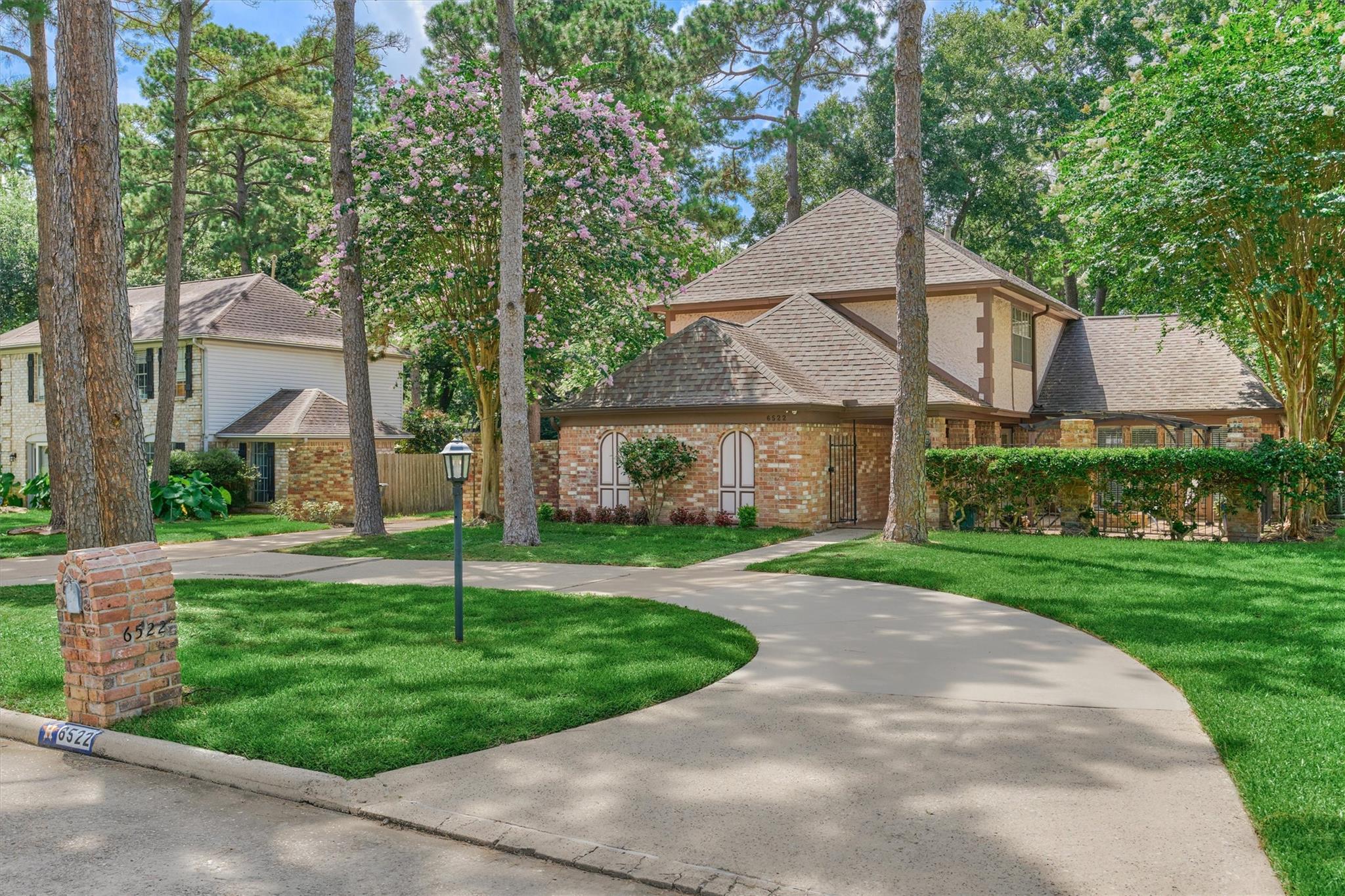 6522 Castle Pine Ln, Spring, TX 77379 photo