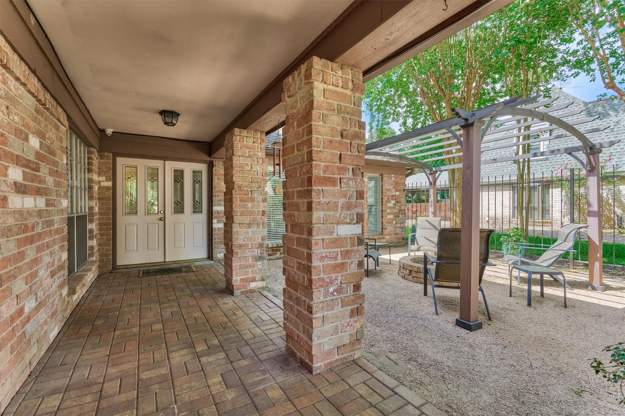 6522 Castle Pine Ln, Spring, TX 77379 photo