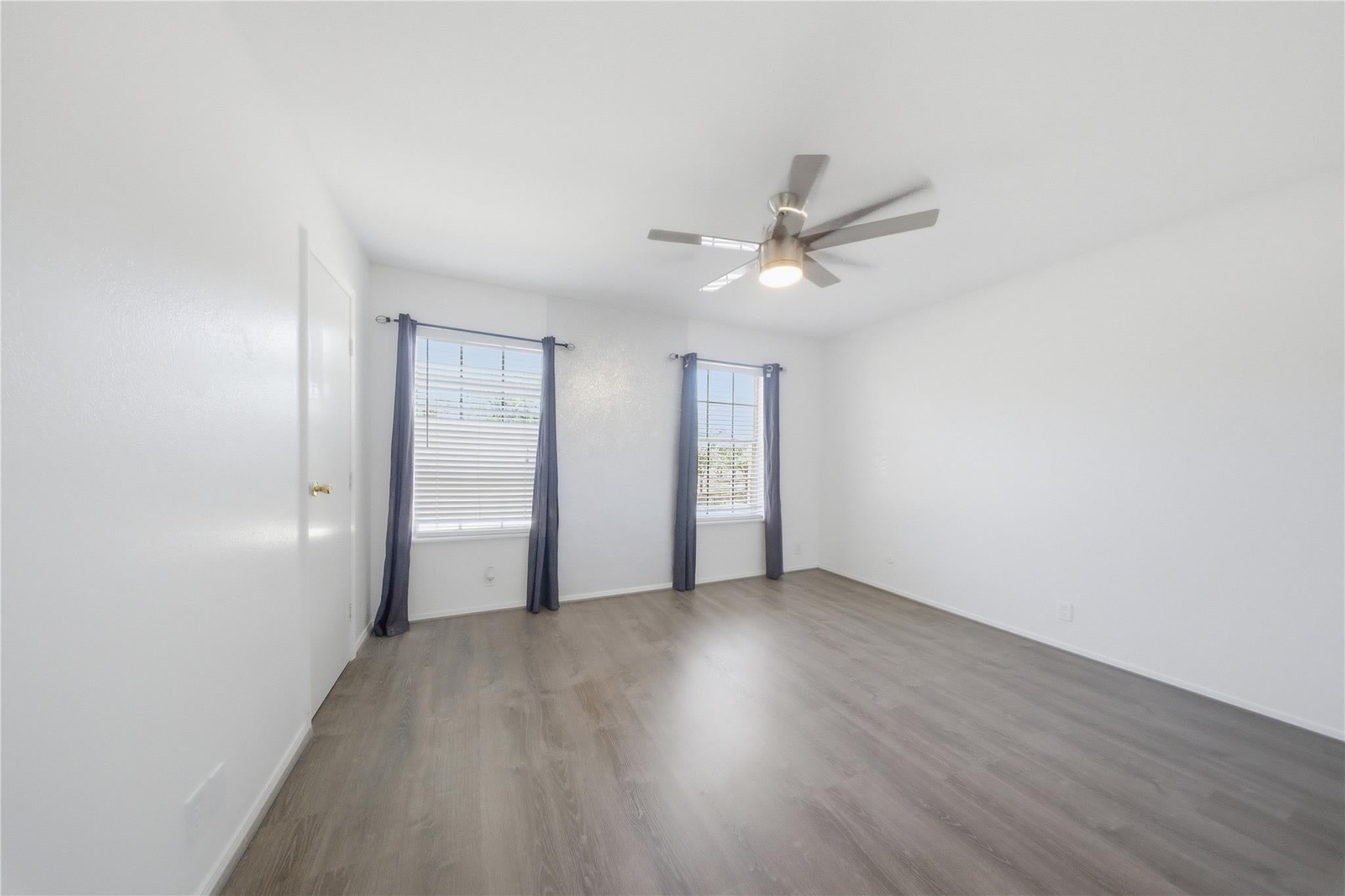11002 Hammerly Blvd #12, Houston, TX 77043 photo