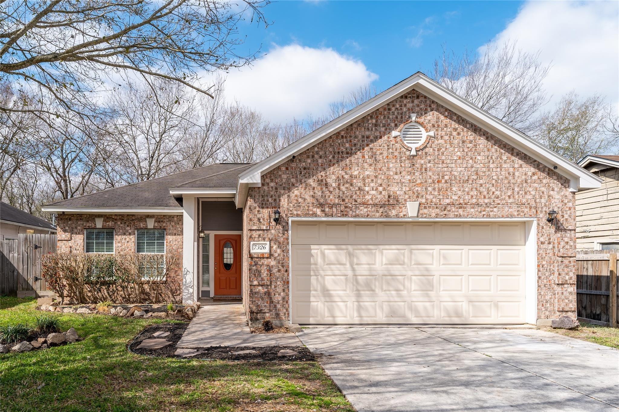 7326 Conley St, Houston, TX 77021