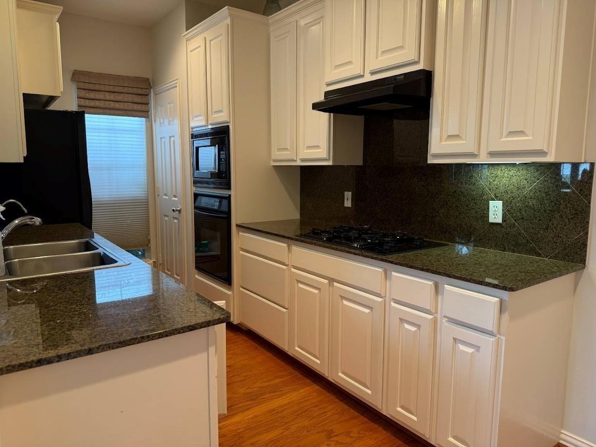 7222 Harmony Cv, Houston, TX 77036 photo