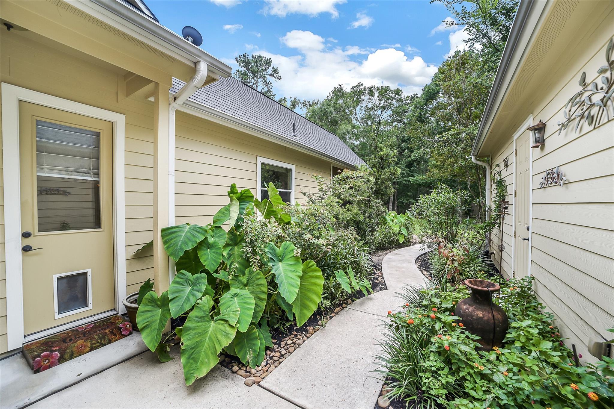 11964 White Oak Run, Conroe, TX 77385 photo