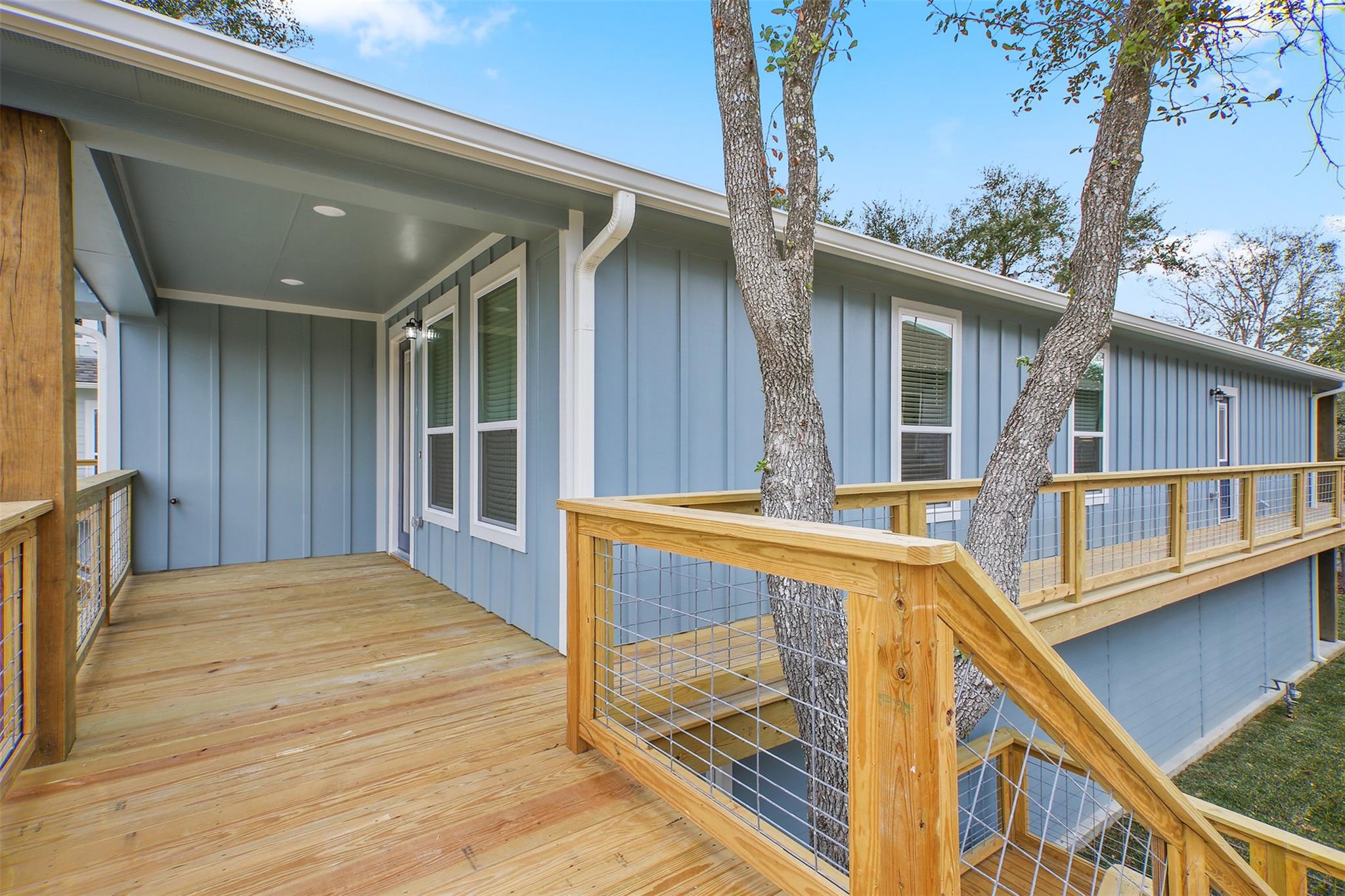 3617 Pecan Dr, Bacliff, TX 77518 photo