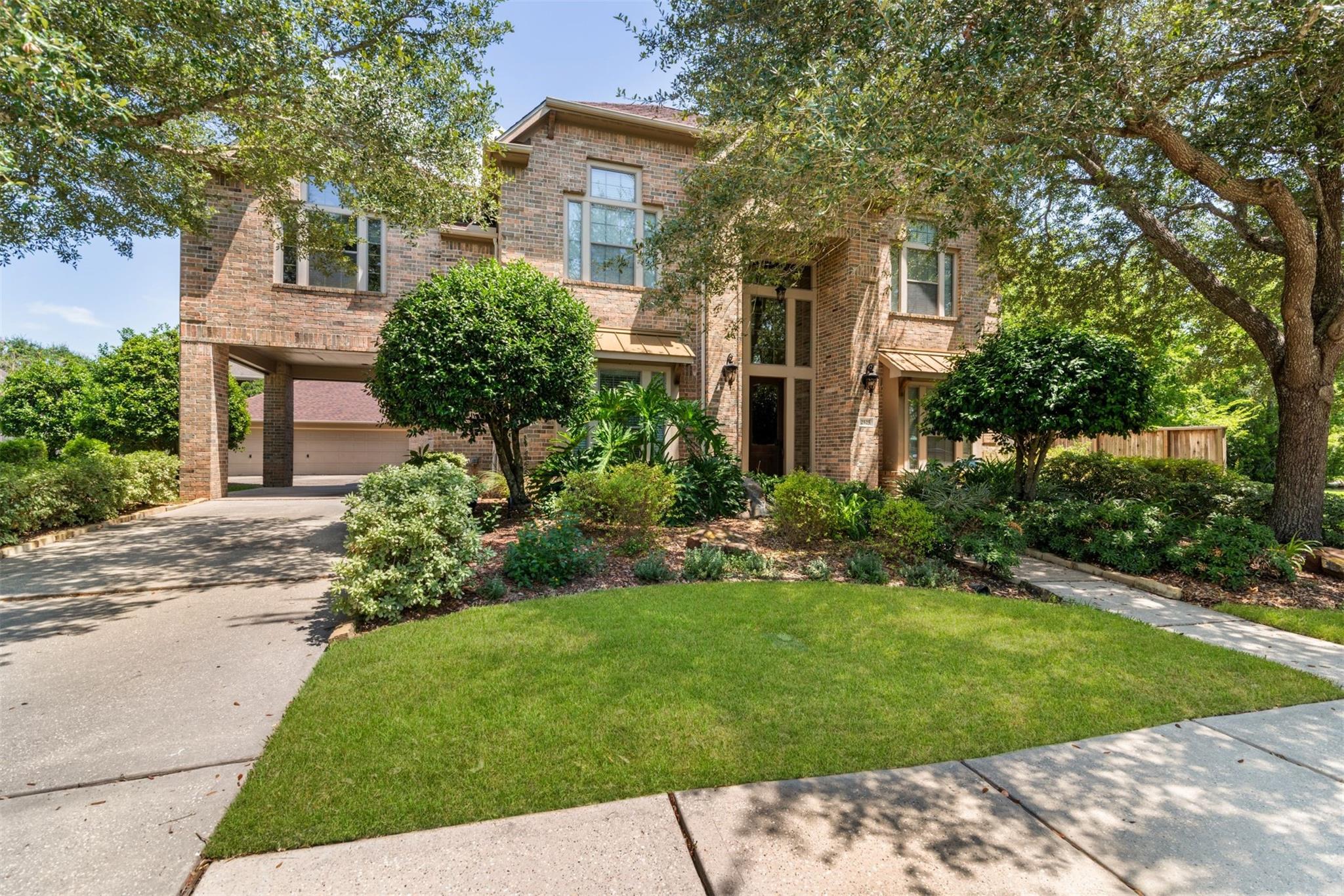 2525 Ranch Dr, Friendswood, TX 77546