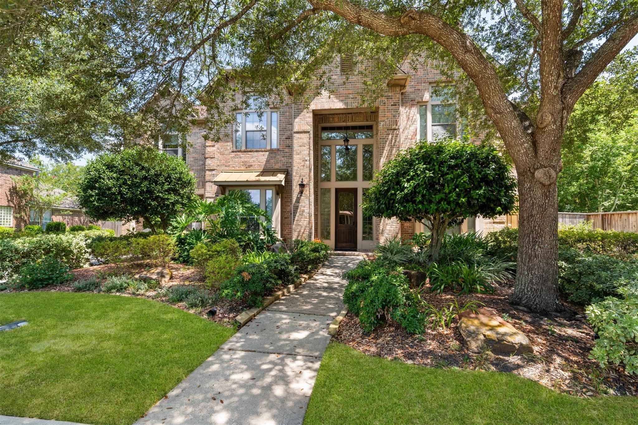 2525 W Ranch Dr, Friendswood, TX 77546 photo