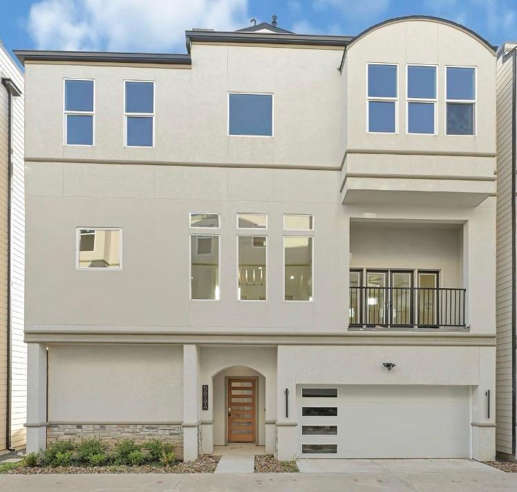 5619 Valley Verde St, Houston, TX 77057 photo