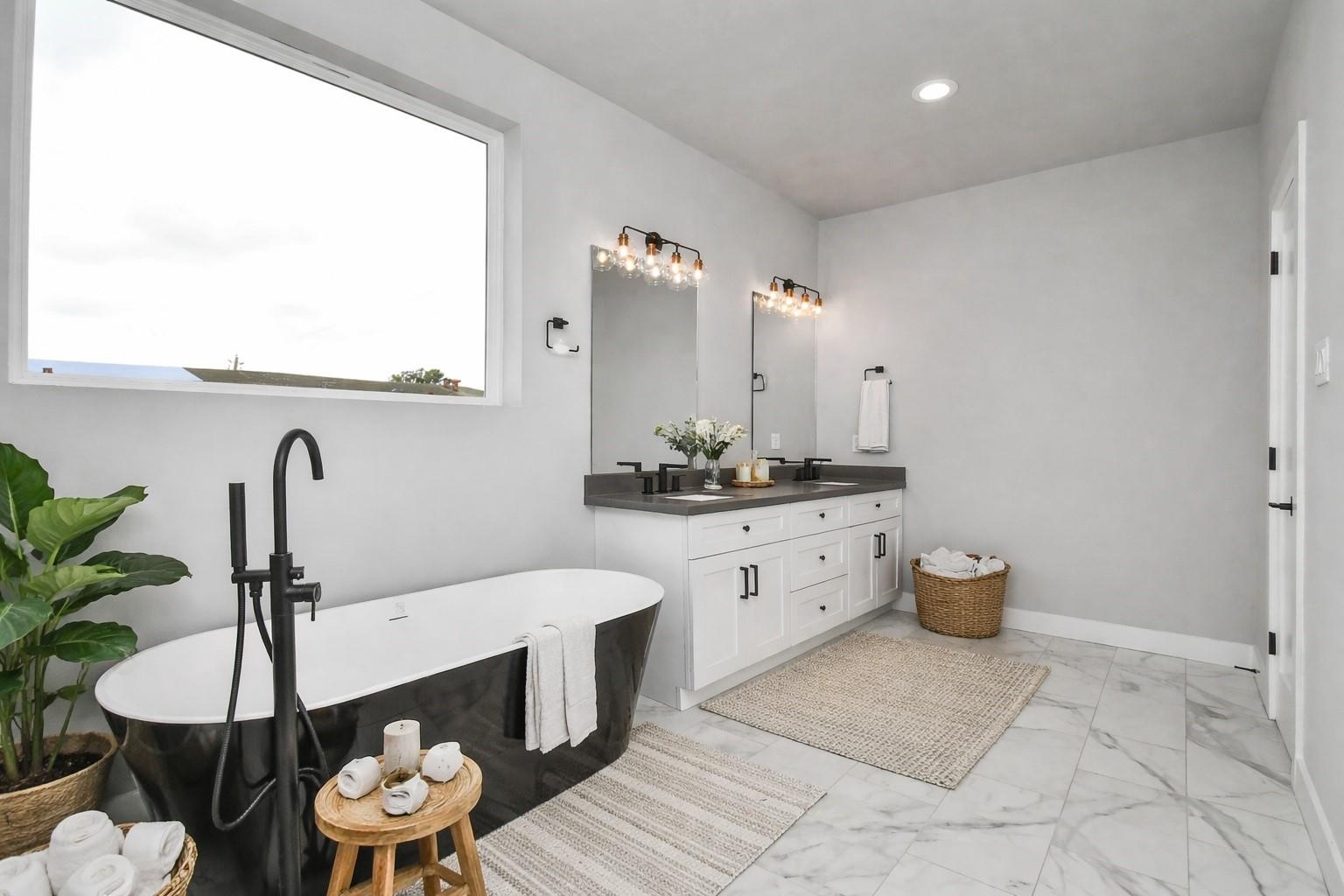 6817 Peerless St, Houston, TX 77021