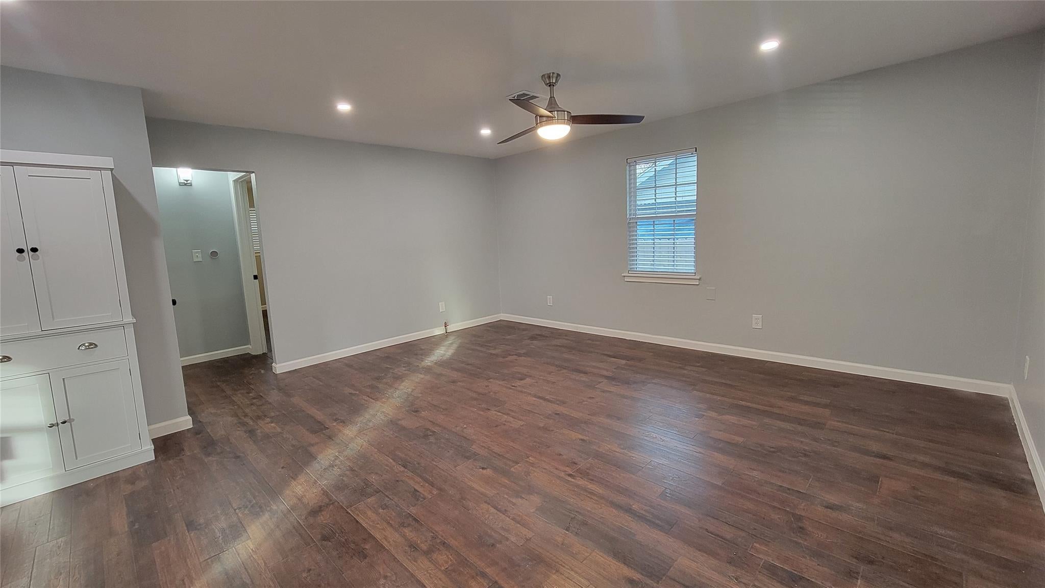 4733 Jefferson St, Houston, TX 77023 photo