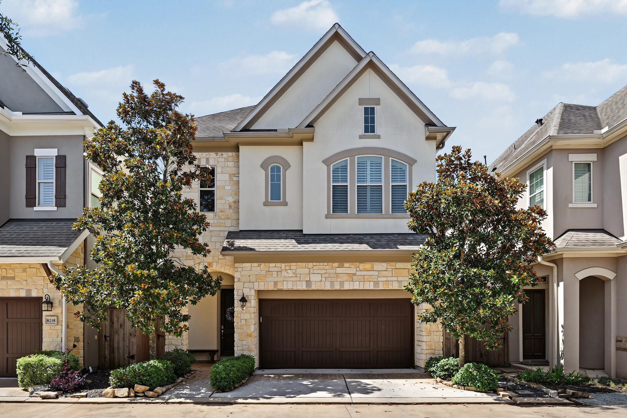 8222 Merlot Ln, Houston, TX 77055