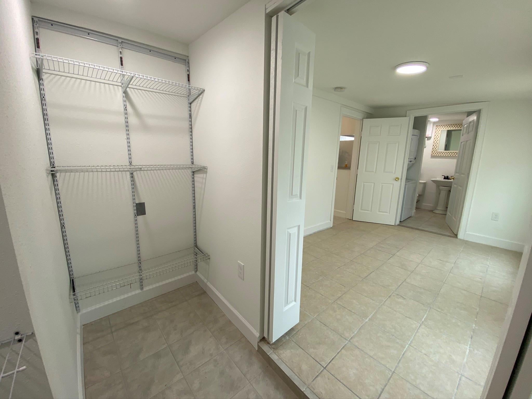 8341 Detroit St, Houston, TX 77017 photo