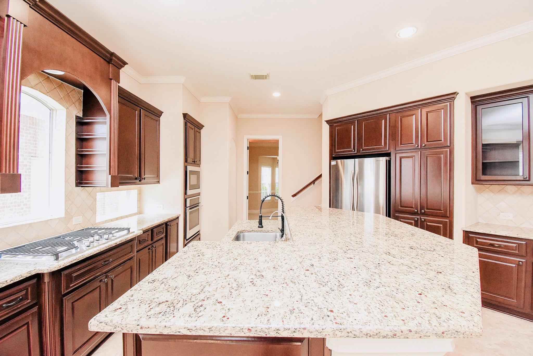 1611 Whitfield St, Sugar Land, TX 77479 photo