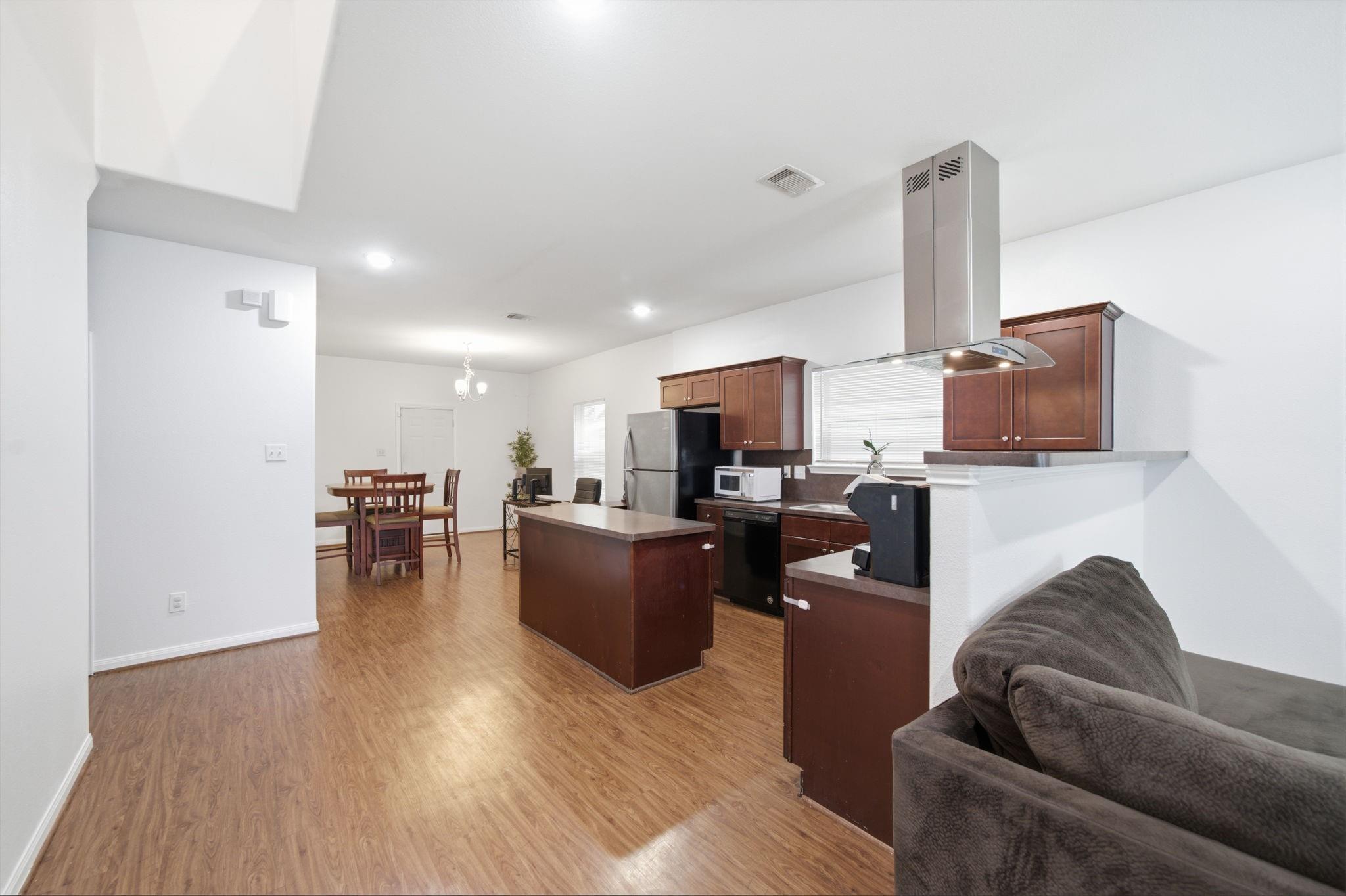 4528 Mayflower Street Abbey, Houston, TX 77051 photo