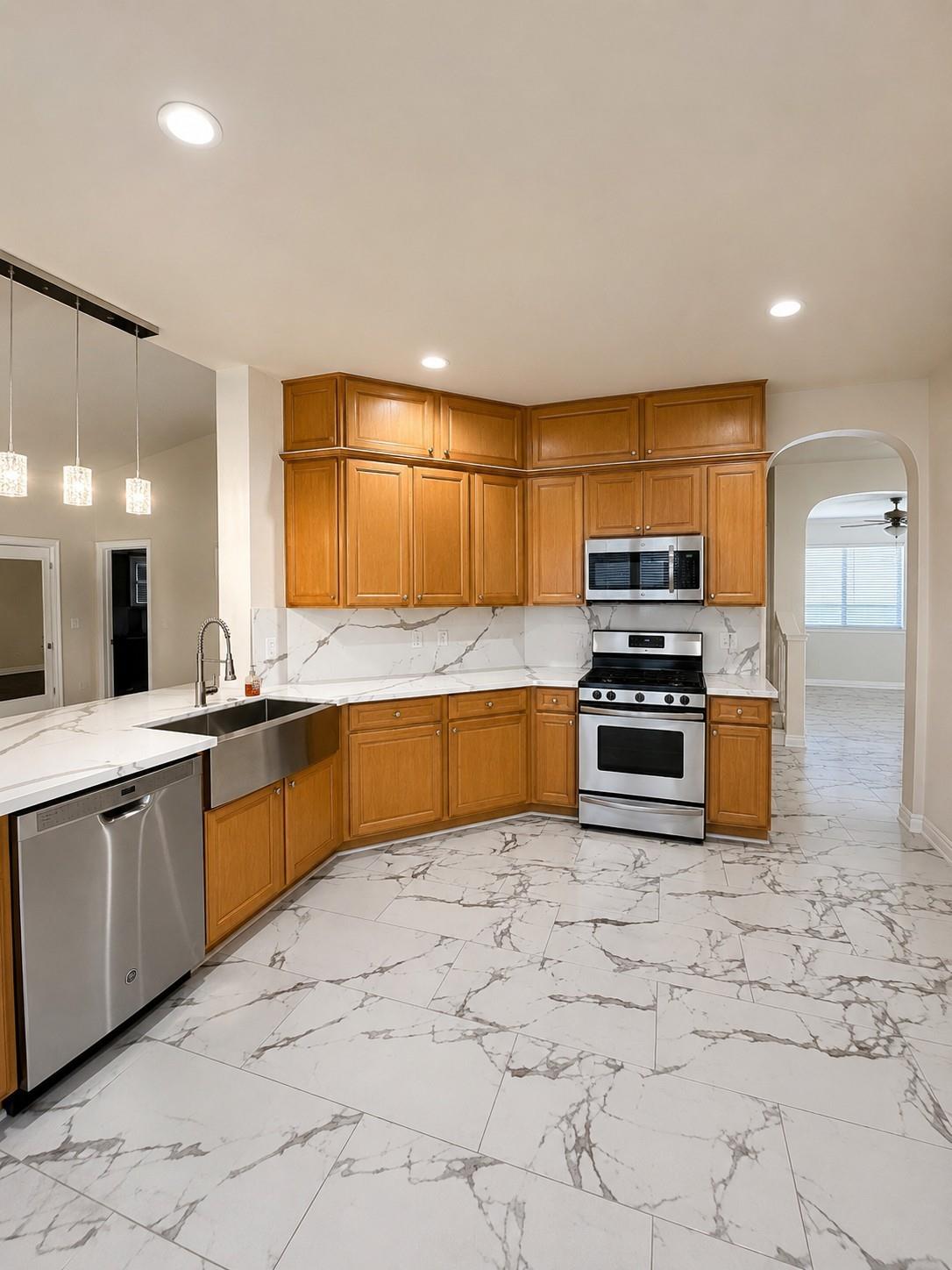 10223 Lark Mountain Dr, Houston, TX 77064 photo
