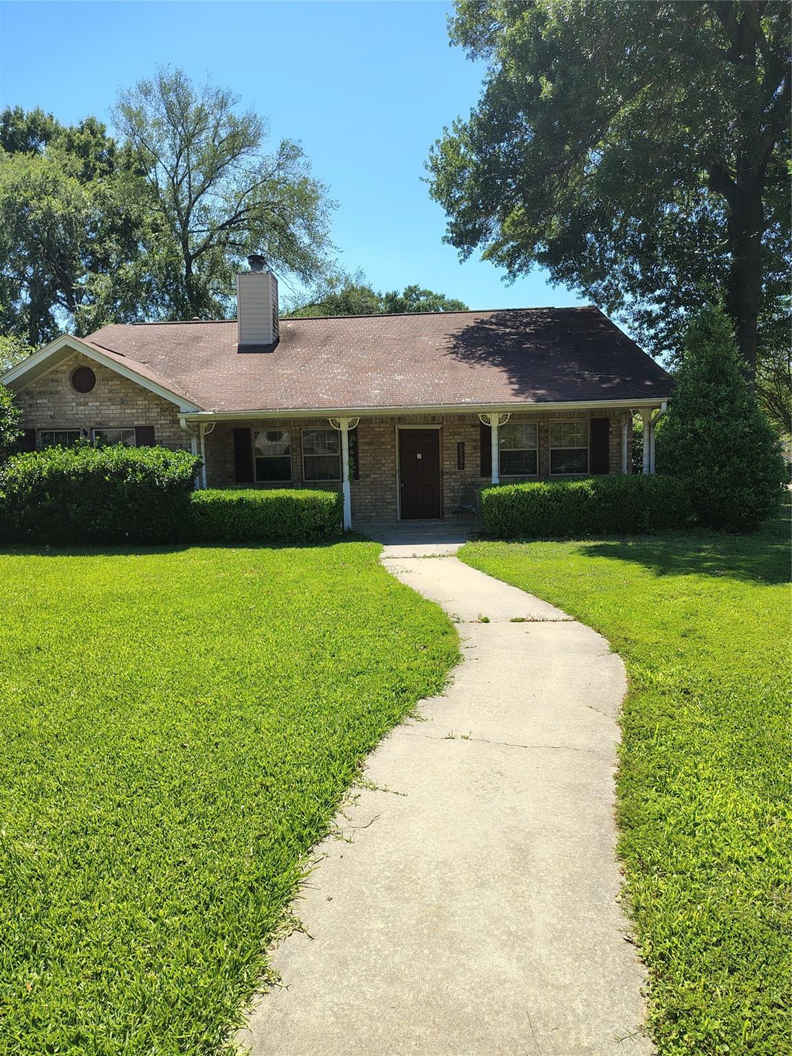 12595 Sagittarius Dr, Willis, TX 77318
