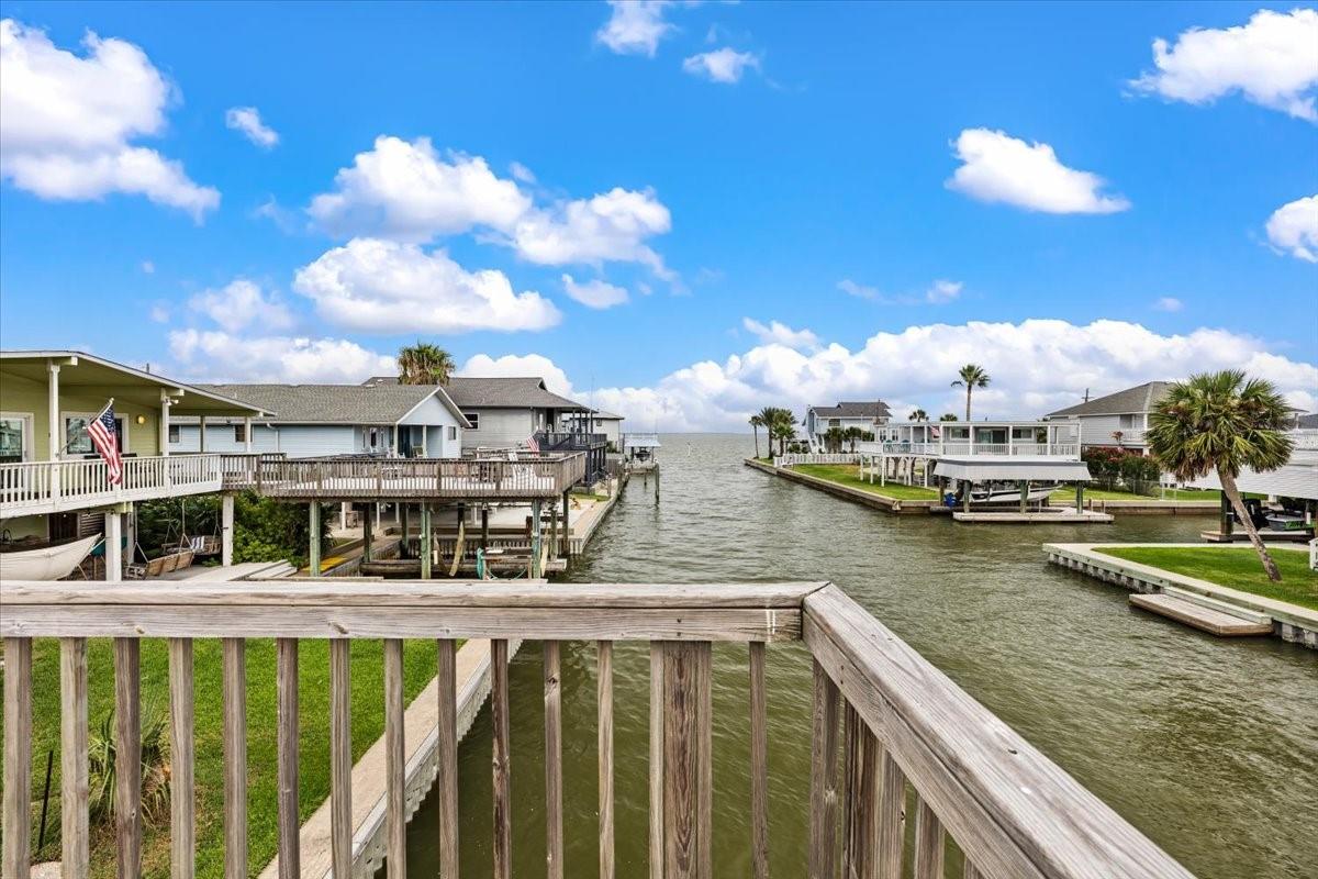 3719 Brewster Ky, Galveston, TX 77554 photo