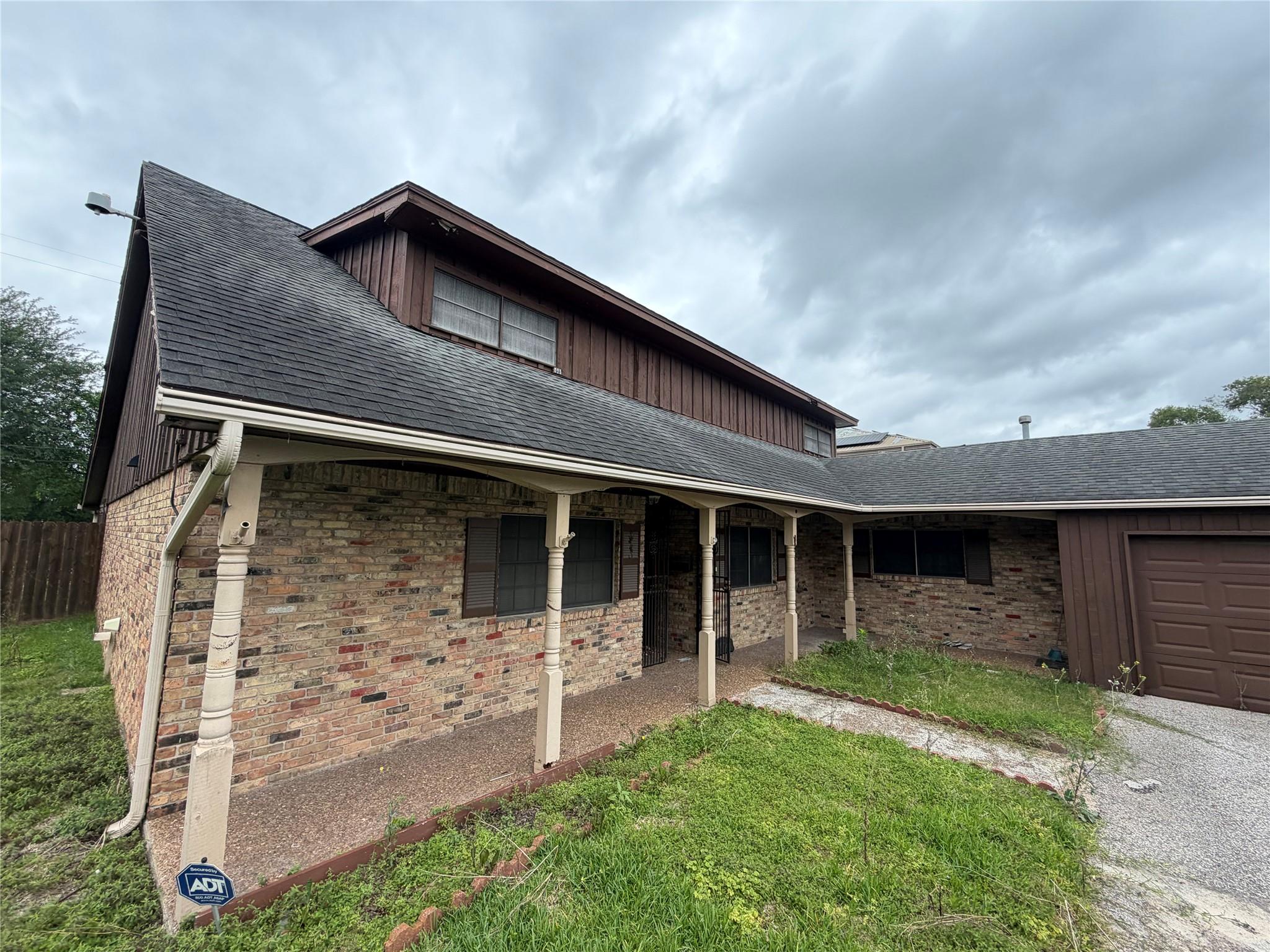 1609 Leggett Dr, Galena Park, TX 77547 photo