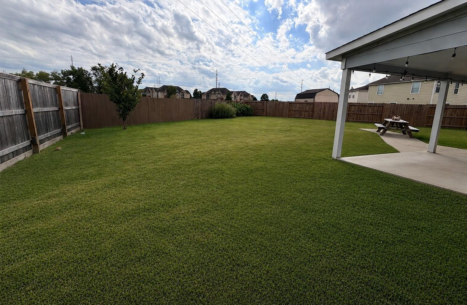 6507 Hawthorne Falls Ln, Houston, TX 77049 photo