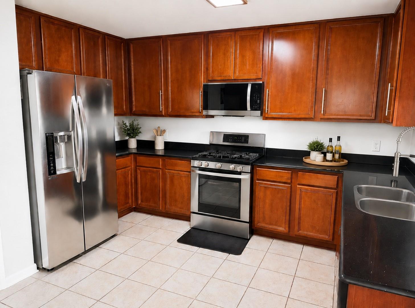 6507 Hawthorne Falls Ln, Houston, TX 77049 photo